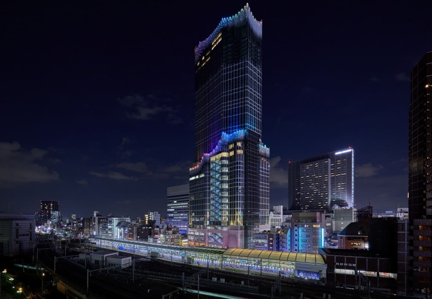 東急歌舞伎町タワー